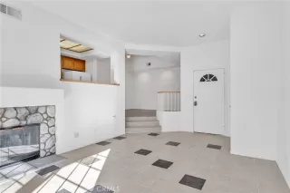 Photo #4: PW23210700 Listing 