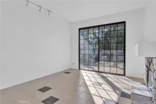 Photo #5: PW23210700 Listing 