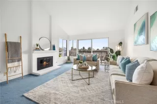 Photo #1: PW23213395 Listing