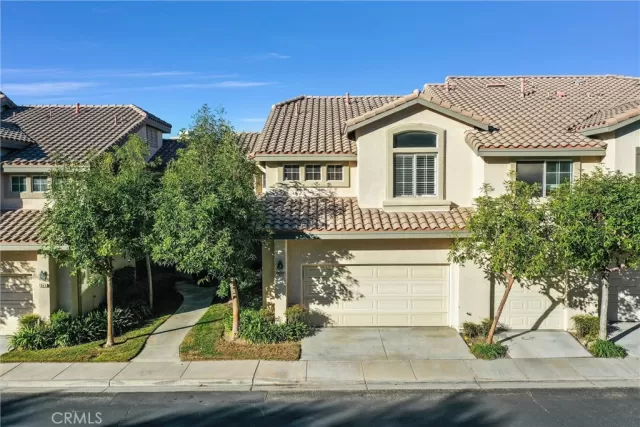 MLS: PW23214900 Condo For Sale