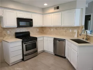 Photo #5: PW23215820 Listing 