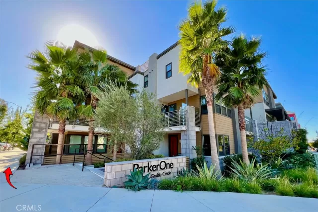 MLS: PW23216885 Condo For Sale