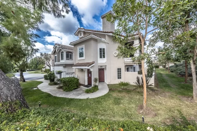 MLS: PW23216961 Condo For Sale