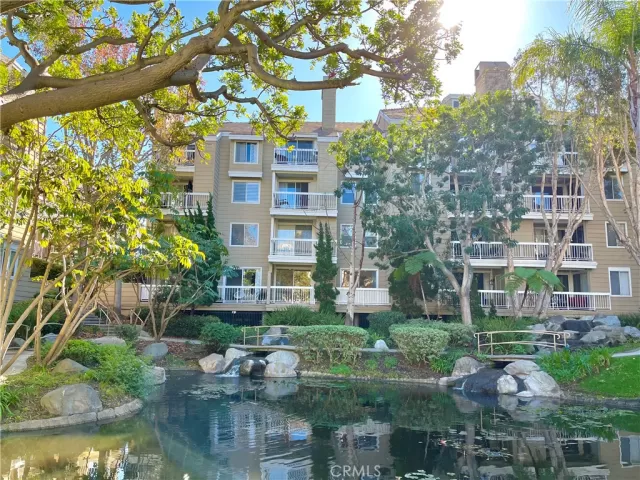 MLS: PW23217194 Condo For Sale