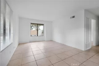 Photo #6: PW23218904 Listing 