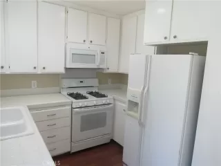 Photo #3: PW23222145 Listing