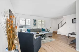 Photo #4: PW23223520 Listing 