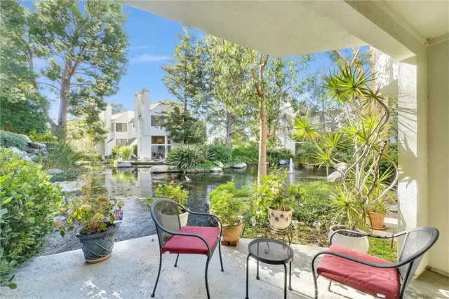 MLS: PW23225410 Condo For Sale