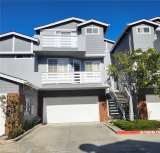 More Details about MLS # PW23225852 : 19142 HOLLY LANE B