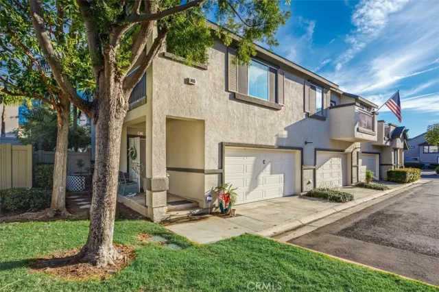 MLS: PW23226886 Condo For Sale