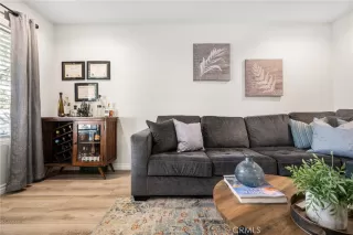 Photo #4: PW24000898 Listing 