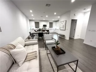 Photo #5: PW24001223 Listing