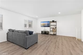 Photo #5: PW24001469 Listing