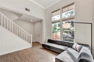 Photo #2: PW24003605 Listing