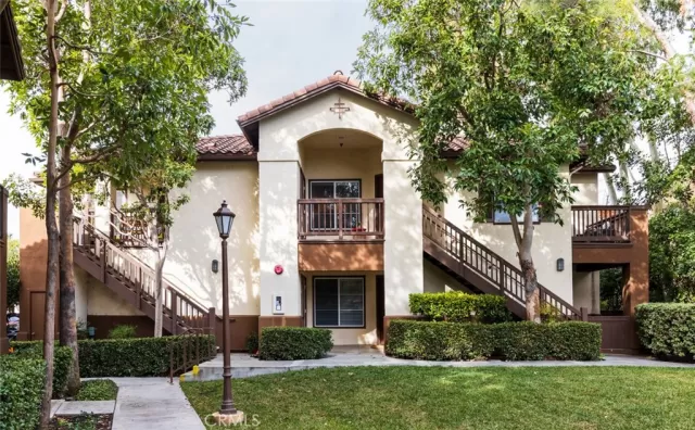 MLS: PW24004203 Condo For Sale