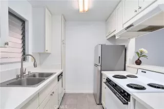 Photo #5: PW24005316 Listing