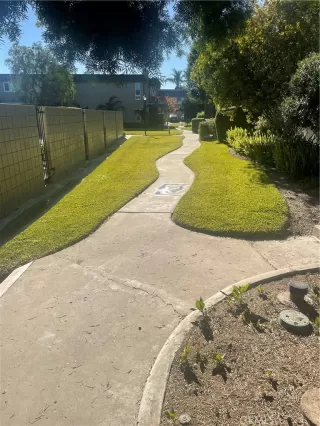 Photo #3: PW24006725 Listing 