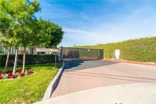 Photo #3: PW24008657 Listing 