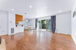 Photo #4: PW24009259 Listing