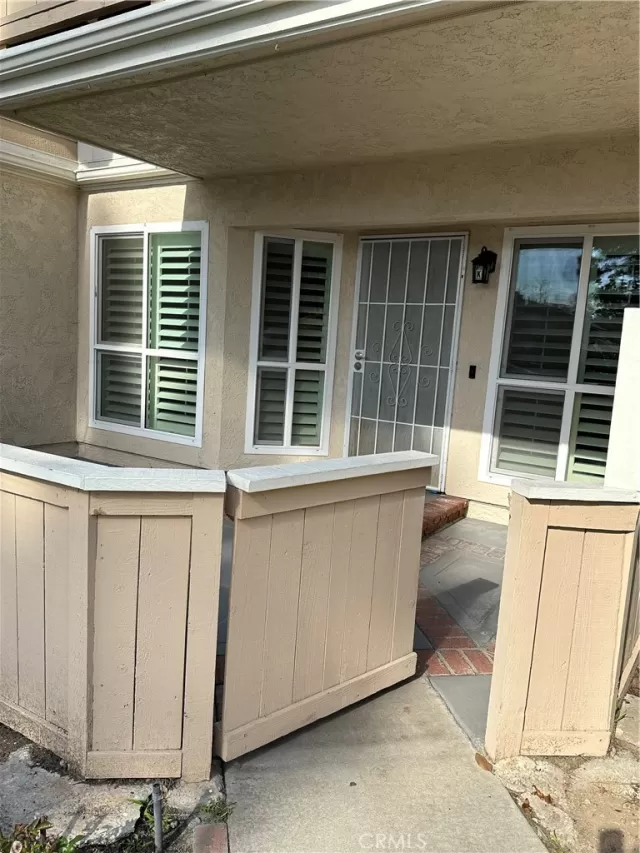 MLS: PW24010500 Condo For Sale