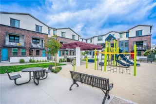 Photo #3: PW24011328 Listing