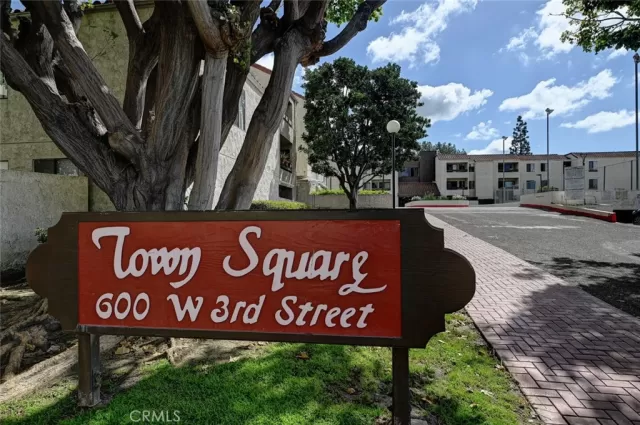 MLS: PW24013152 Condo For Sale