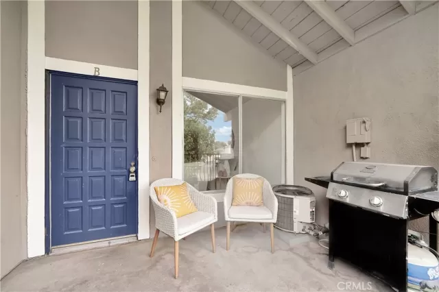 MLS: PW24013408 Condo For Sale