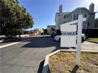 Photo #3: PW24013717 Listing