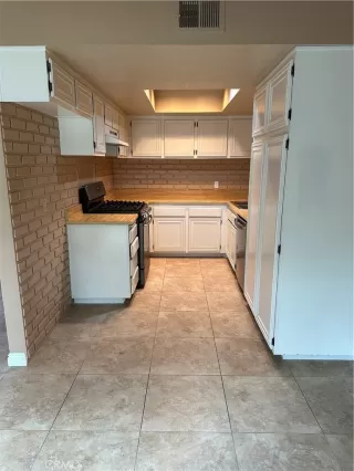 Photo #1: PW24013875 Listing 