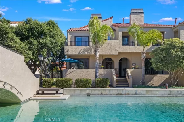 MLS: PW24013896 Condo For Sale