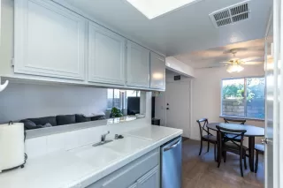 Photo #5: PW24015598 Listing