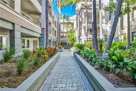 MLS: PW24022024 Condo For Sale