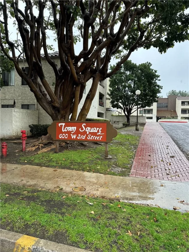 MLS: PW24023348 Condo For Sale