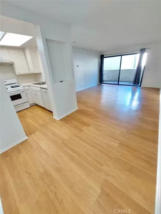 Photo #1: PW24023348 Listing 