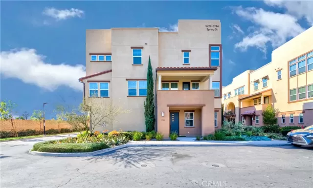 MLS: PW24023952 Condo For Sale