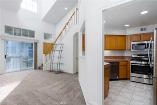 Photo #6: PW24028733 Listing