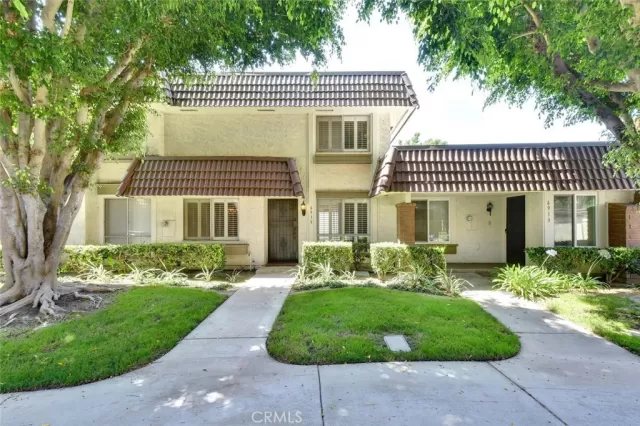 MLS: PW24030594 Condo For Sale