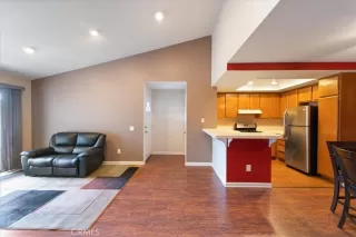 Photo #4: PW24030637 Listing 