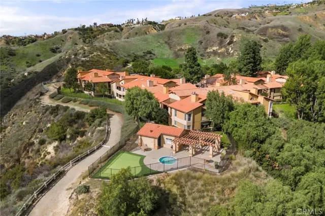 MLS: PW24030917 Condo For Sale