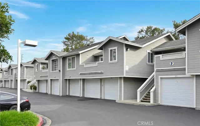 MLS: PW24036218 Condo For Sale