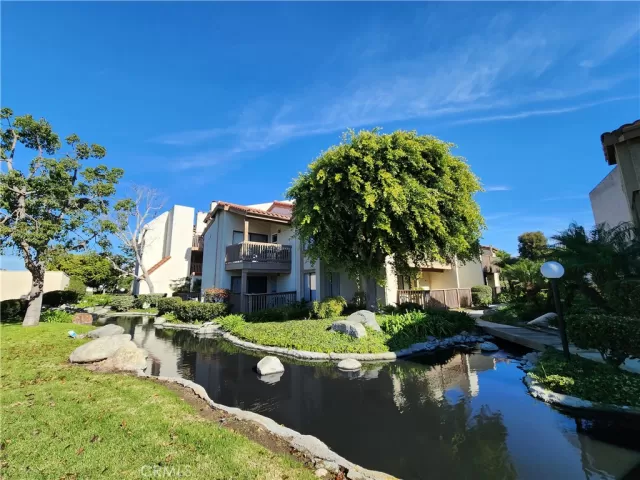 MLS: PW24041041 Condo For Sale