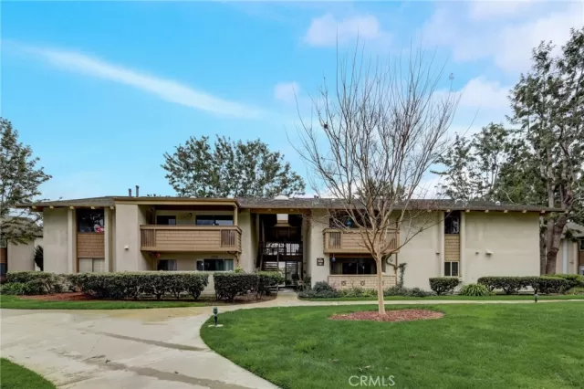 MLS: PW24041134 Condo For Sale