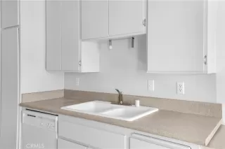 Photo #5: PW24041936 Listing