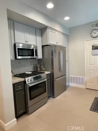 Photo #2: PW24042591 Listing 