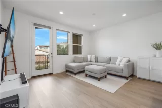 Photo #3: PW24042712 Listing 