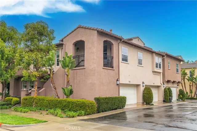 MLS: PW24046140 Condo For Sale