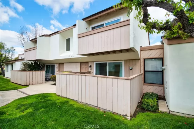 MLS: PW24046437 Condo For Sale