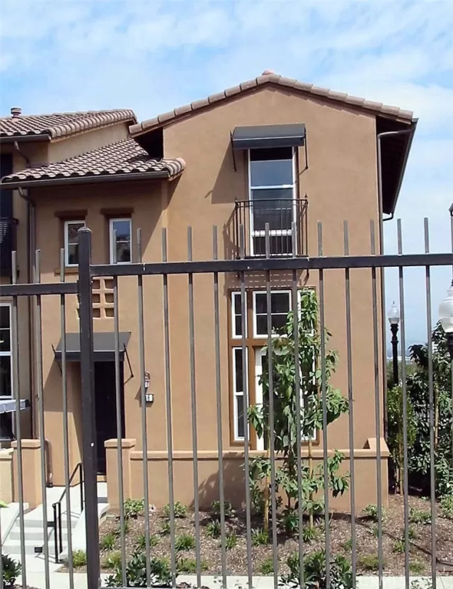 MLS: PW24047833 Condo For Sale