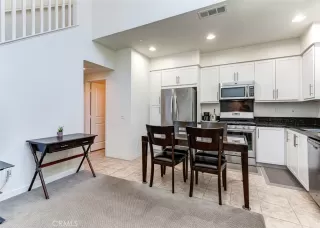 Photo #1: PW24055490 Listing