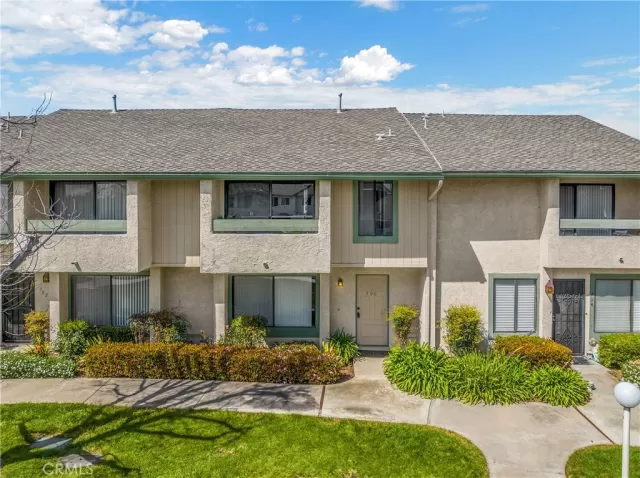 MLS: PW24062279 Condo For Sale